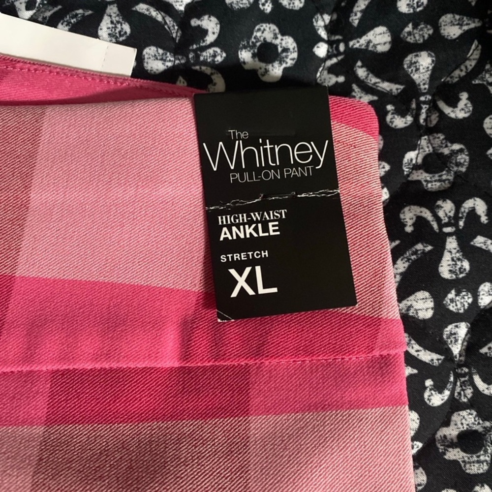 New York & Company Pink Checkered Pants - Picture 3 of 3